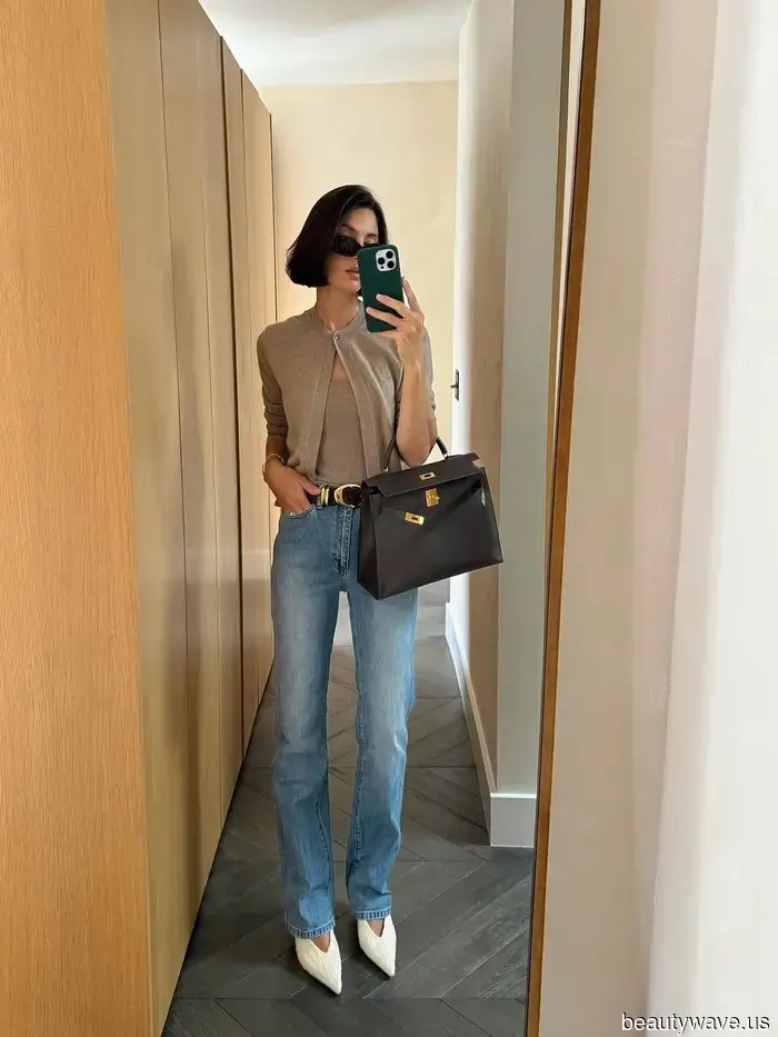 Plötzlich tragen alle Coolen sonnenverblasste Jeans&mdash;so stylst du sie diesen Frühling.