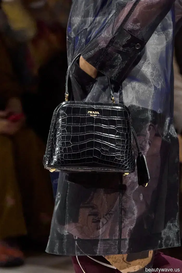 I’m declaring it: This is the luxurious-looking bag trend to invest in before fall.