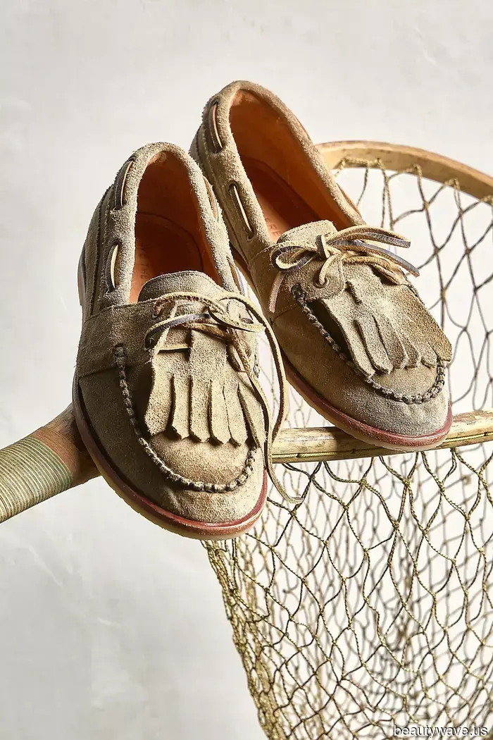 Estos artículos elegantes de COS, Free People y Ref son perfectos para actualizar tu guardarropa de primavera y verano.