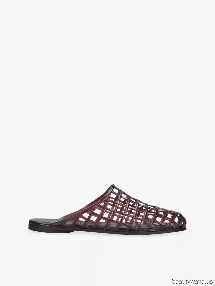 Apologies, Flip Flops—6 Previously "Outdated" Summer Footwear Trends That the Fashion Set Has Resurrected for…