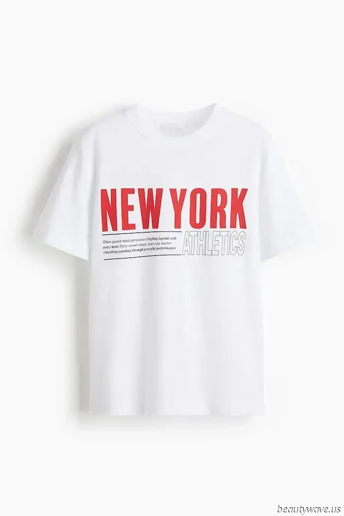 Moment mal, kehrt der vergessene Rocktrend, den alle früher mit T-Shirts trugen, zurück?