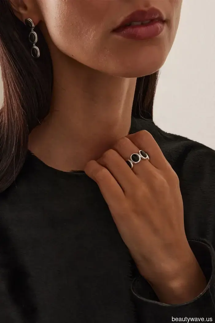 Remember This: These 6 Jewelry Trends Will Shape Summer 2025