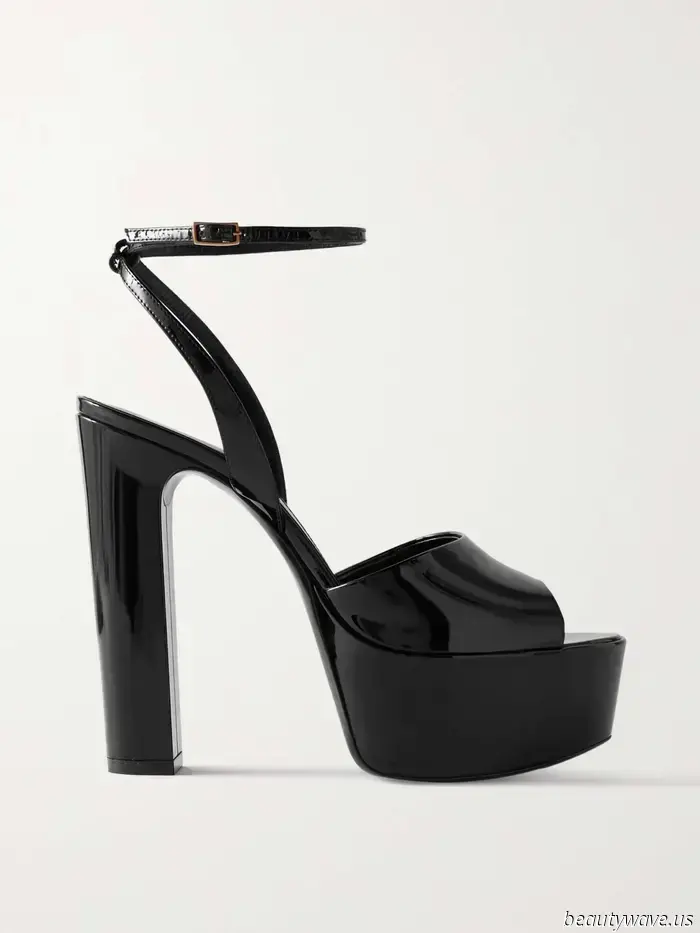 Ich dachte, Plateau-Schuhe seien vorbei, doch Margot Robbie hat gerade bewiesen, dass sie immer zu diesem Hosenstil passen
