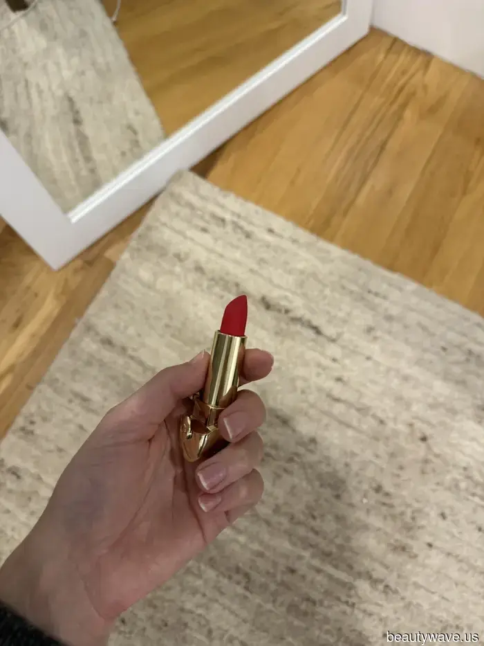 3 schicke Pariser Frauen sagen, dass dies die besten französischen Makeup-Marken sind, Punkt.