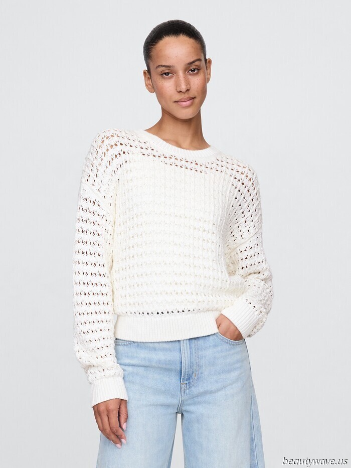 A Fashionista from New York Visits Gap—23 Items They'd Choose for Summer.
