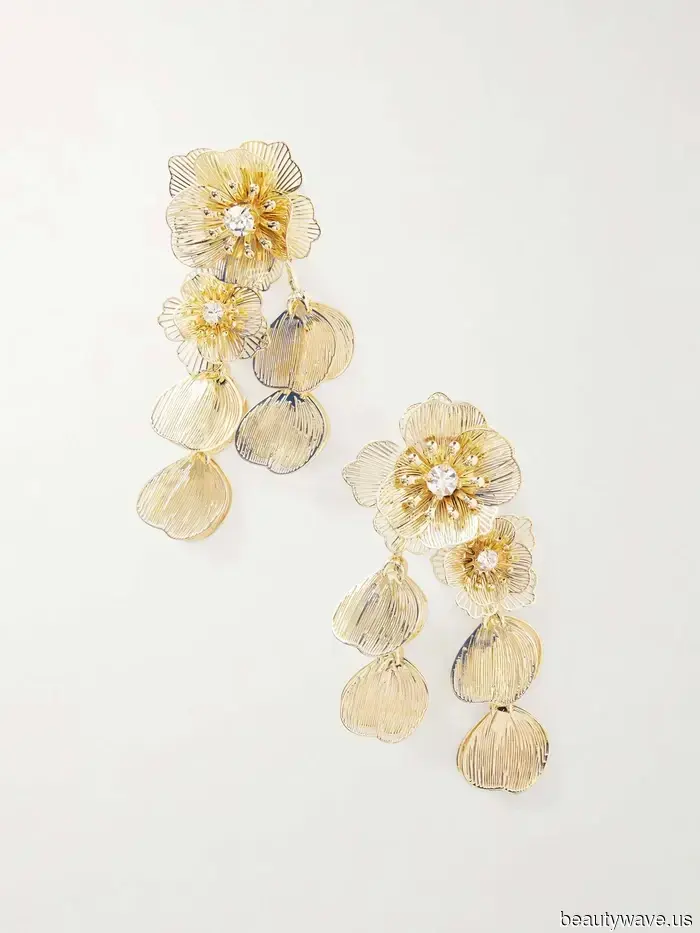 Skip the delicate necklaces—runway trends show that this is the most stylish way to flaunt jewelry this fall.