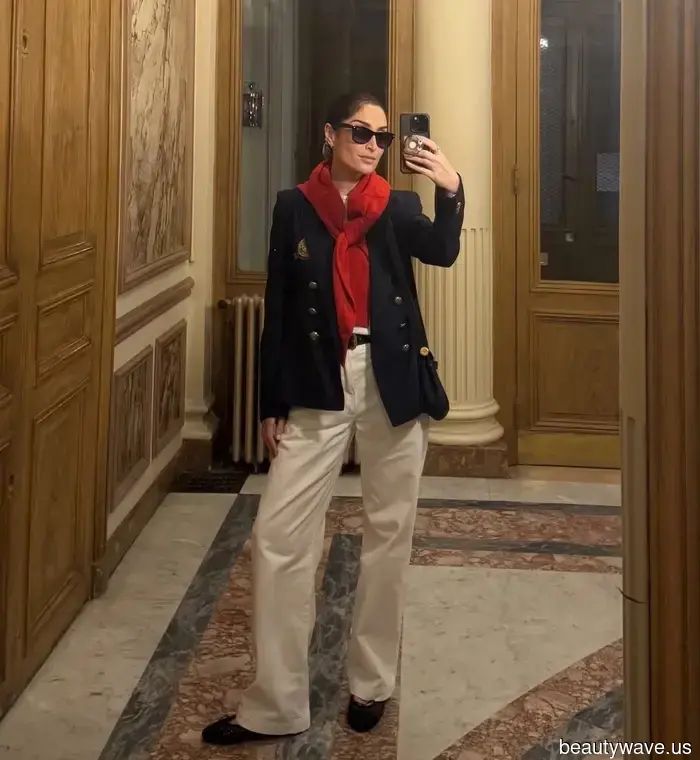 En Nueva York y París, la gente de la moda está estilizando sus blazers de estas 6 maneras frescas.