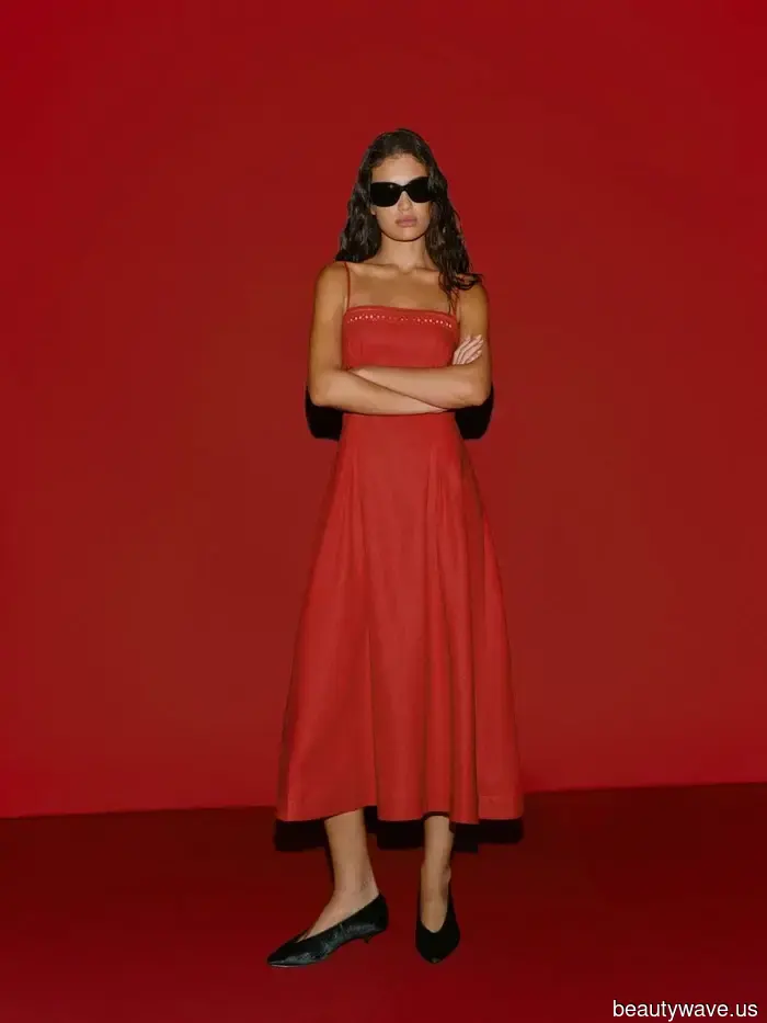 Not Denim, Not Suede—Chic Dressers Will Be Sporting These 5 Linen Trends Throughout This Summer