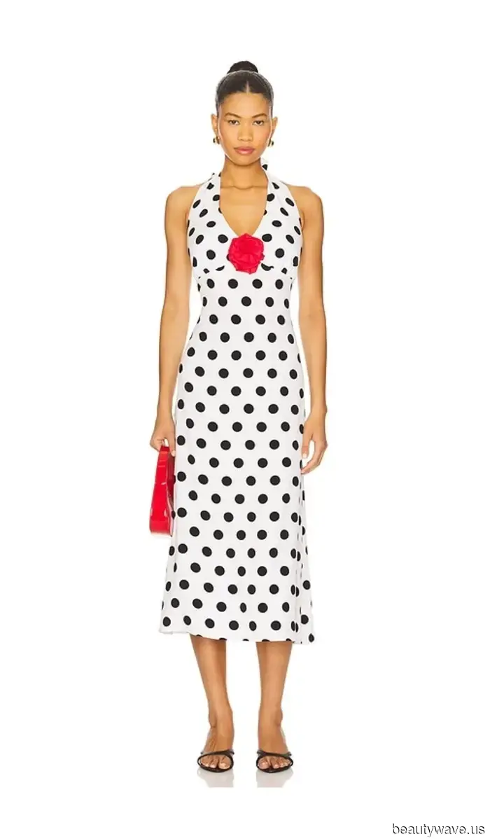 I'm Experiencing Summer Wardrobe Fatigue—These 50 Finds from Revolve Are Refreshing Me Right Now