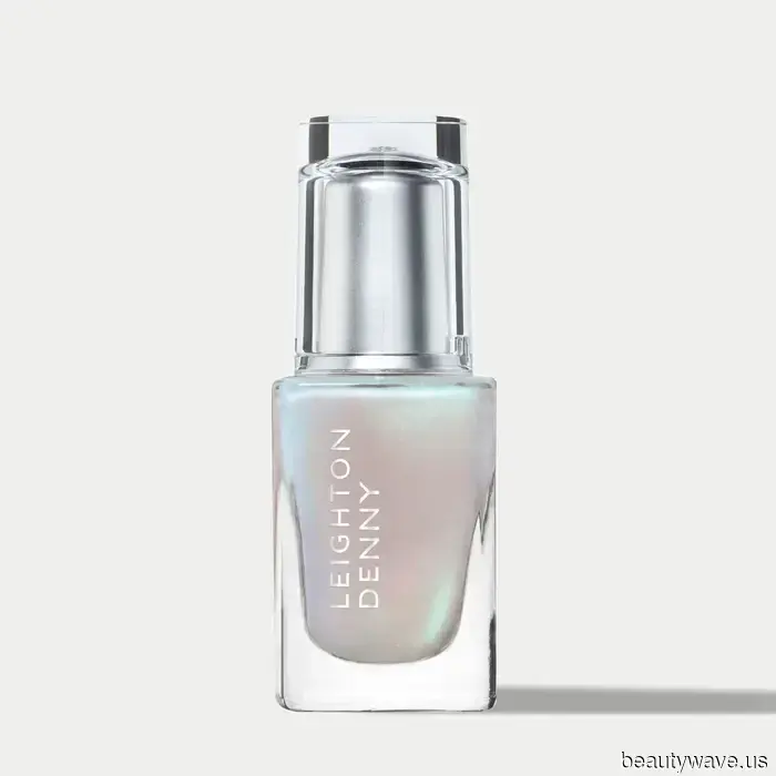 I'm a Beauty Editor with Short Nails — Here Are 7 Stylish Ways I'm Rocking Them at the Moment.