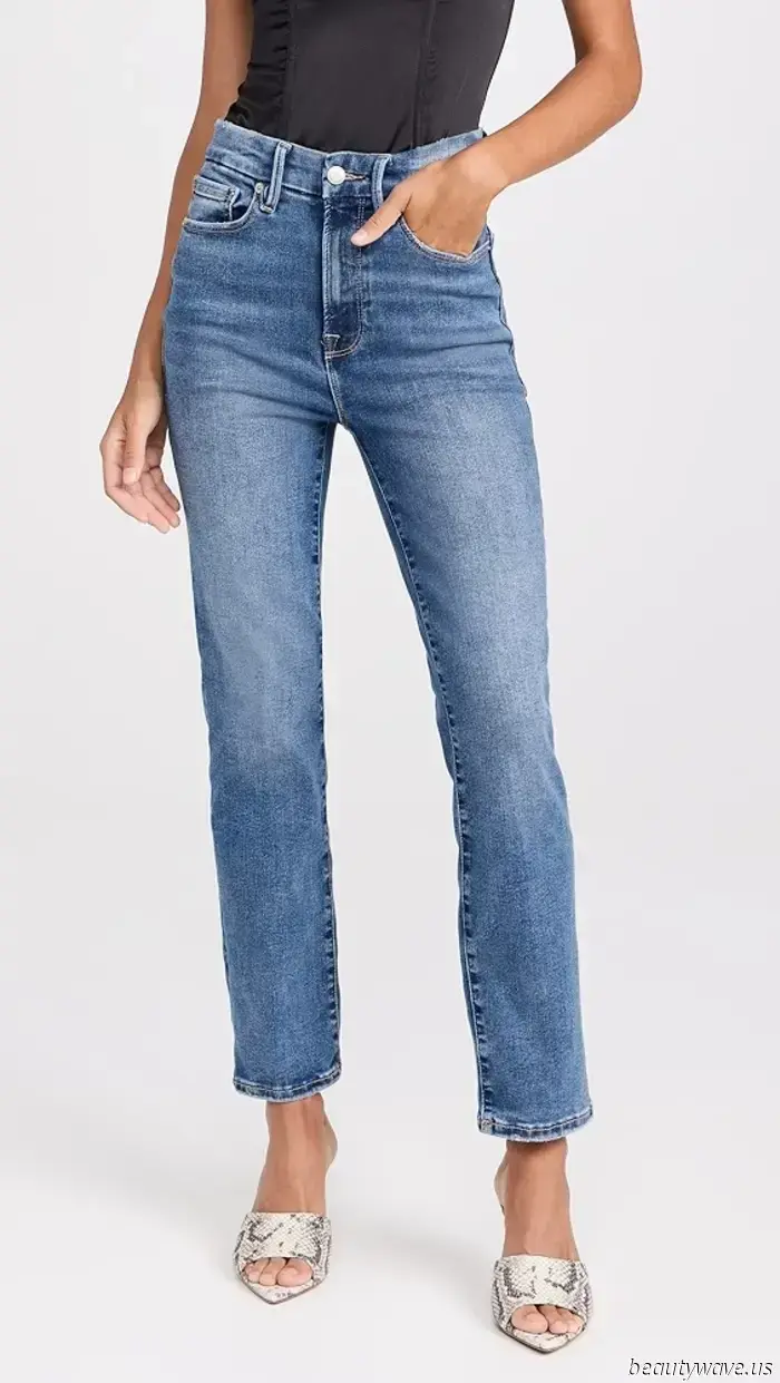 Is it just me, or are all the trendy girls opting for this denim style instead of baggy jeans?
