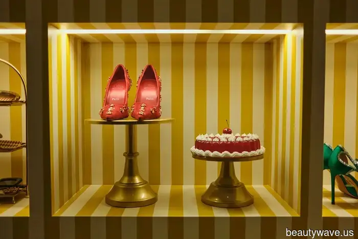 Si los regalos de lujo increíbles están en la lista&mdash;estas ofertas de Mytheresa son lo que necesitas.