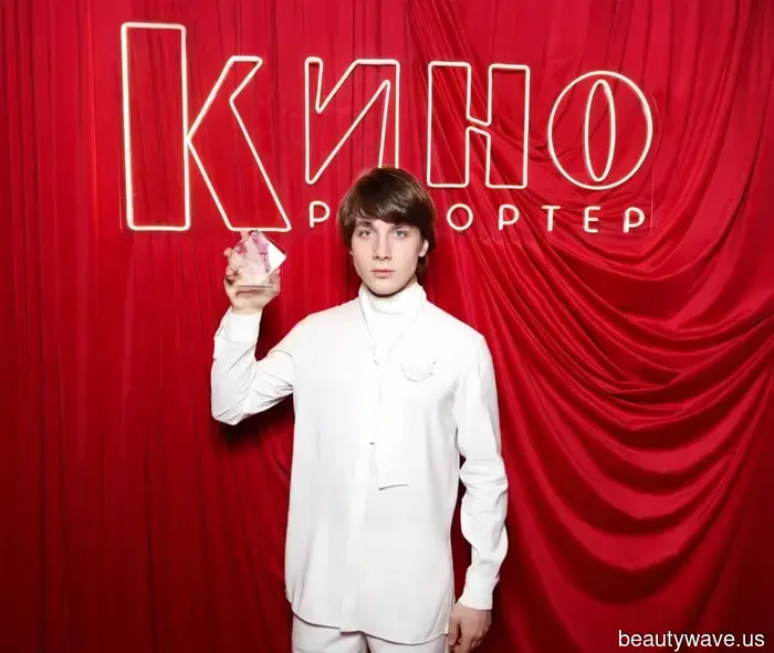 Три звезды: в честь юбилейной XV церемонии премии «Аванс» были объявлены имена её лауреатов.