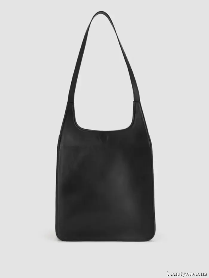 Since the It Girls declared that the '90s are making a comeback, I've been shopping from this stylish throwback brand.
