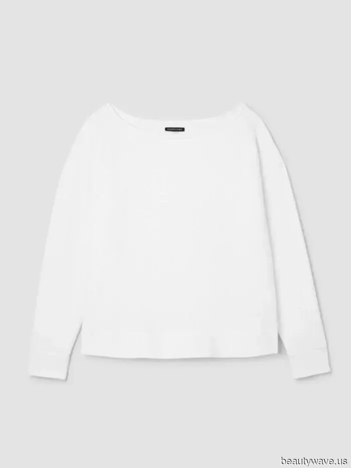 Since the It Girls declared that the '90s are making a comeback, I've been shopping from this stylish throwback brand.