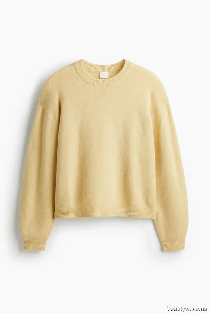 My little sisters believe I'm wealthy—here are the items under $150 that are giving them that impression.