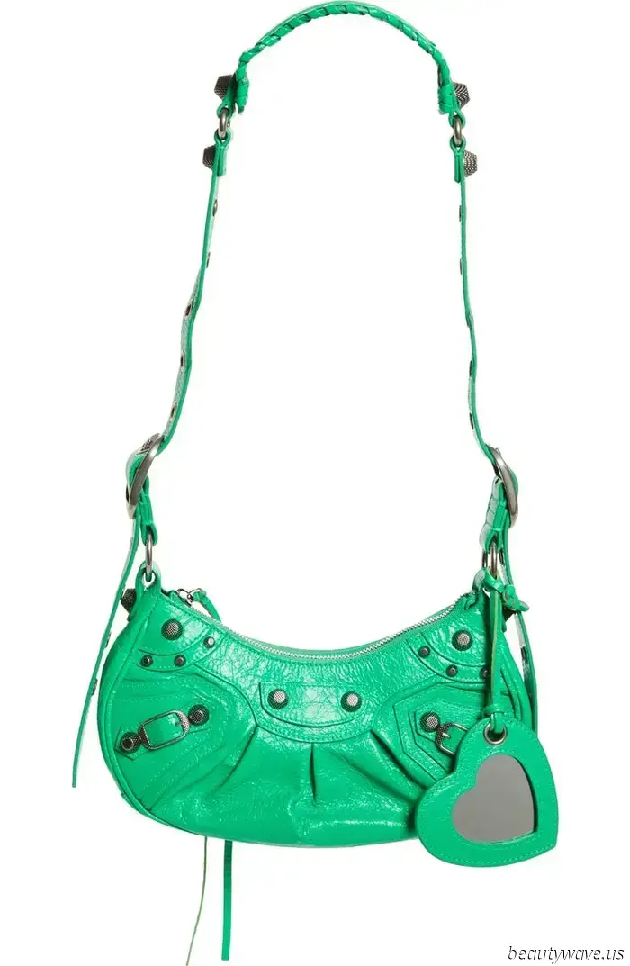I'm amazed that these 15 stylish designer items are deeply discounted at Nordstrom at this moment.