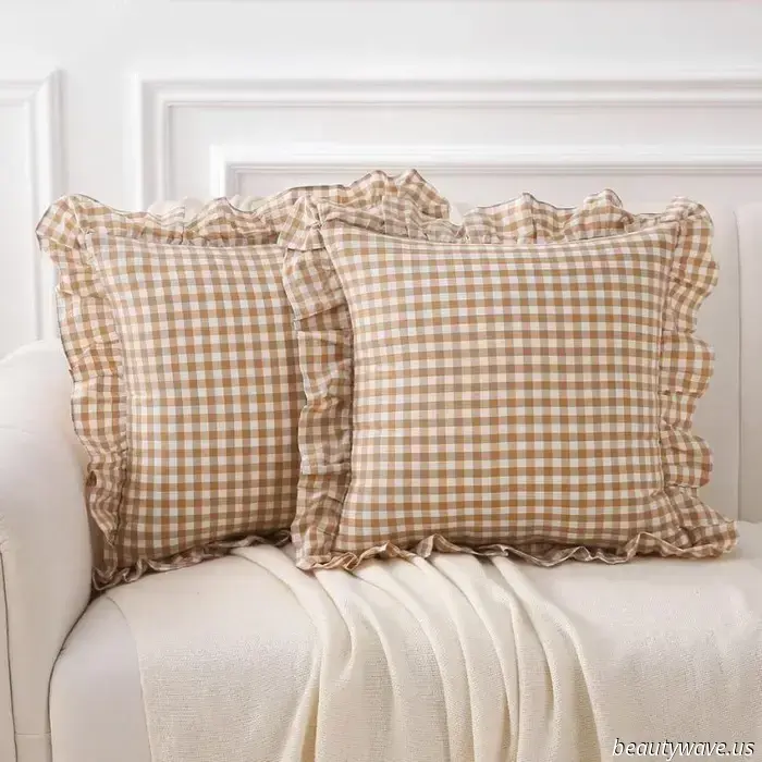 This popular decorating style is the look you’ll want to emulate all spring and summer.