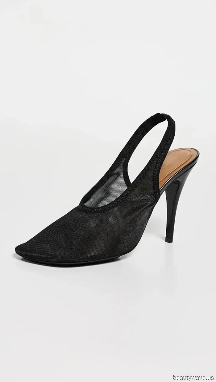 Gen Z Has Moved On from Ballet Flats—by 2026, *These* Are the Shoe Styles Trendy Young Women in Their 20s Are Following