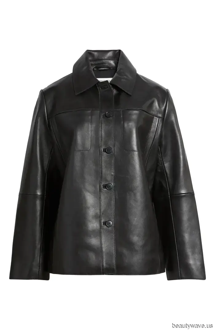 If you're looking for more attractive fall outfits, this vintage-inspired trend is a must-have for your wardrobe.