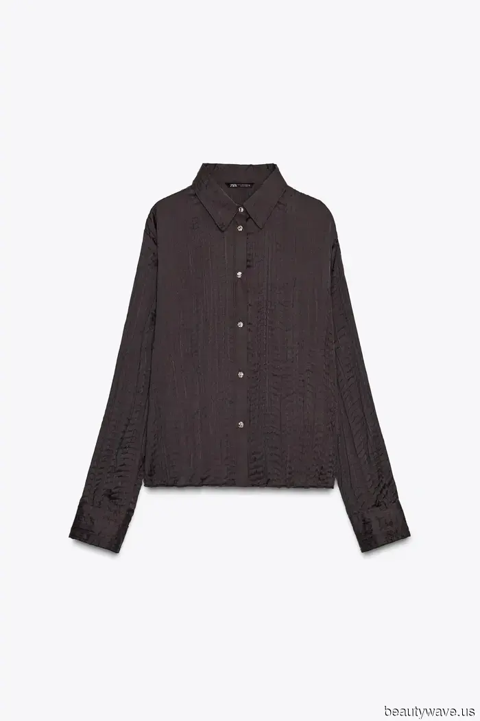 As a Gen Z Fashion Editor, here's the NYC-approved fall 2025 outfit trend I'm emulating to the fullest.