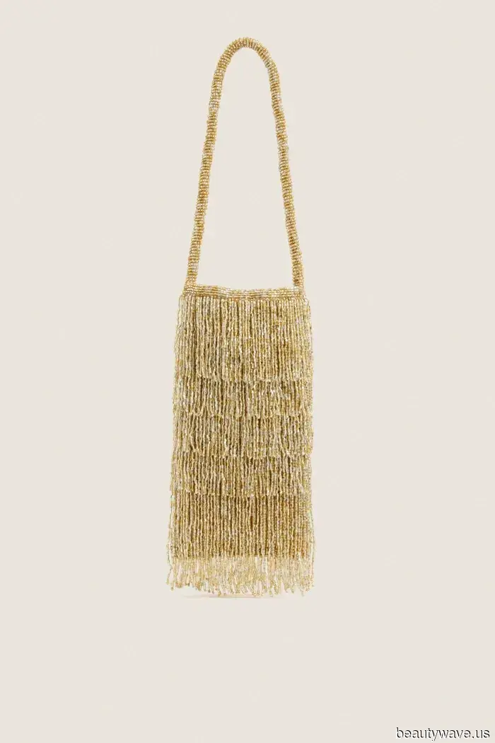 Not a Clutch—The Evening Bag Has Been Revamped to Reflect This It Girl Trend for 2026.