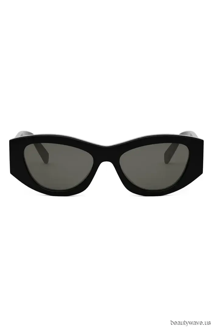 Surprise! The Nordstrom Fall Sale has arrived—If your aim is to look stylish, consider these 30 items.