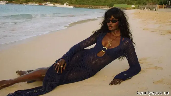 I just returned from Saint Bart's—here's what stylish women are sporting at the beach.