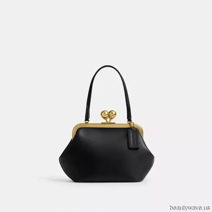 Salva Questo&mdash;10 Outfit di Celebrità della Gen Z che Urlano Stile