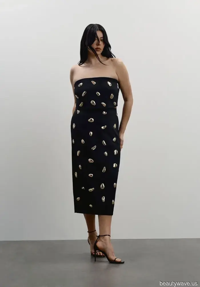 Ho iniziato con 30 paia di jeans *troppi*&mdash;ecco cosa è sopravvissuto al mio enorme ripulire dell'armadio.