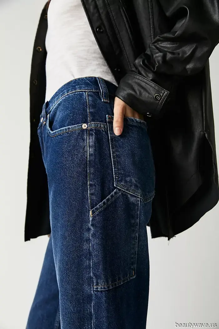 Not Slim, But Not Baggy—6 Fresh (and Trendier) Spring Jeans Styles People Are Embracing Instead