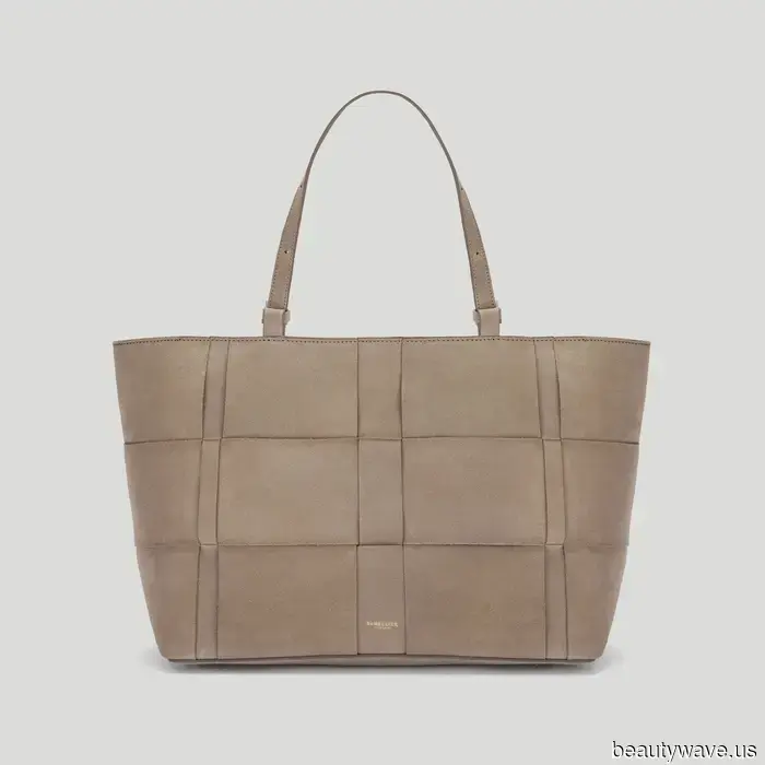 Segna le mie parole: la borsa senza tempo di DeMellier, che passa per designer, sarà il prossimo acquisto cult.