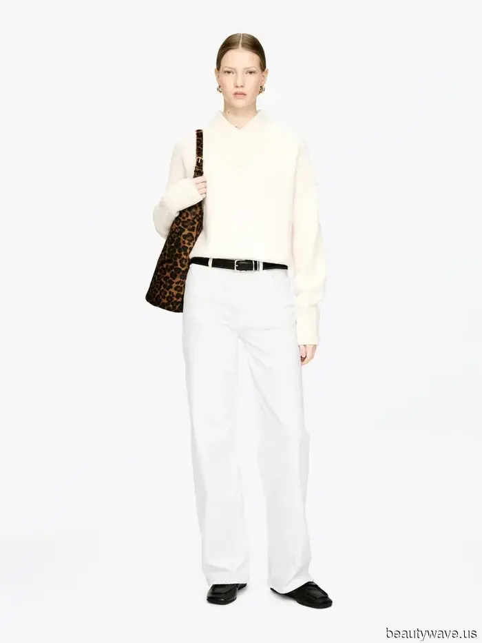 Spiacente, Blue Jeans e Stivali&mdash;Sienna Miller e le donne francesi più chic stanno indossando questa combinazione più elegante in questo momento.