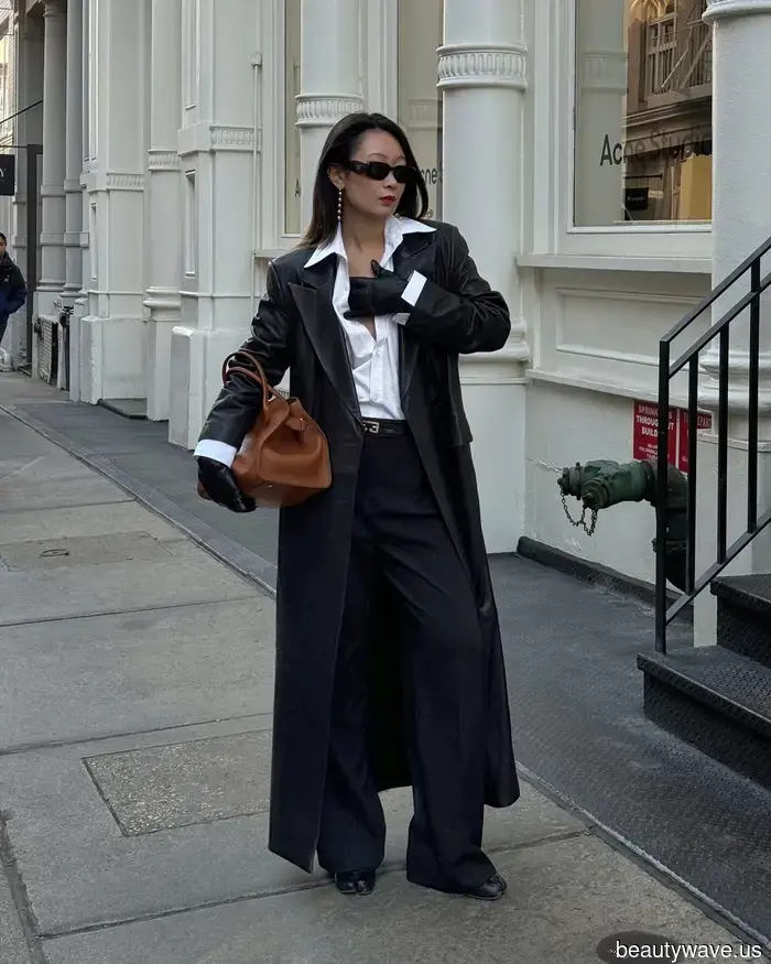 Ankle-length trousers, jeans, and leggings can be challenging to style—these 6 types of shoes are the most suitable for them.