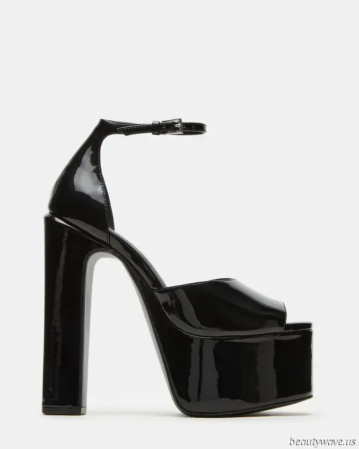 Instead of strappy sandals, celebrities in Mayfair and Manhattan are opting for *this* shoe trend to pair with their dresses.