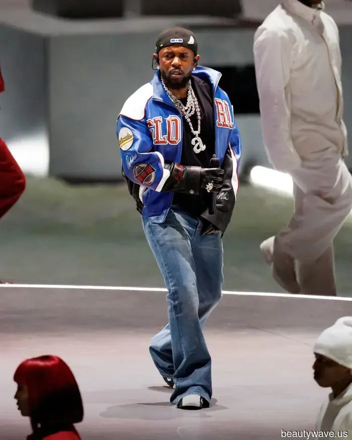 A Brat Wedding with the 'New' Chanel: Here are the 10 Most Significant Fashion Moments of 2025.