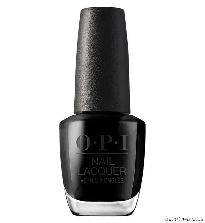 Ich habe sie alle analysiert — dieser Nagellack sieht für den Winter mit Abstand am teuersten aus.