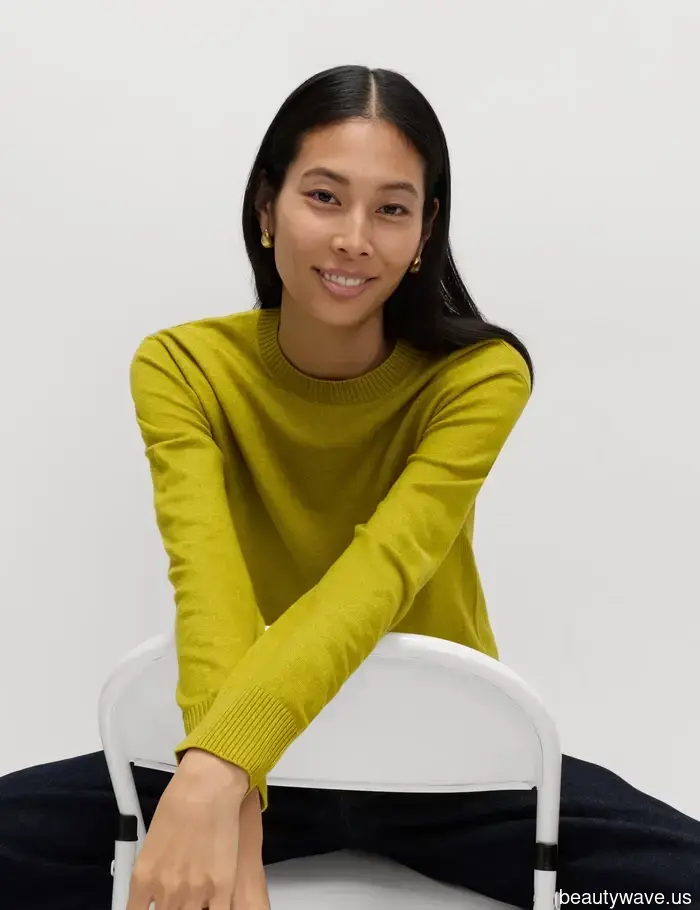 If Avoiding a Dated Look Is Your Objective for 2026, Check Out These 5 Colour-Pairing Trends Popular Among Fashion Enthusiasts.