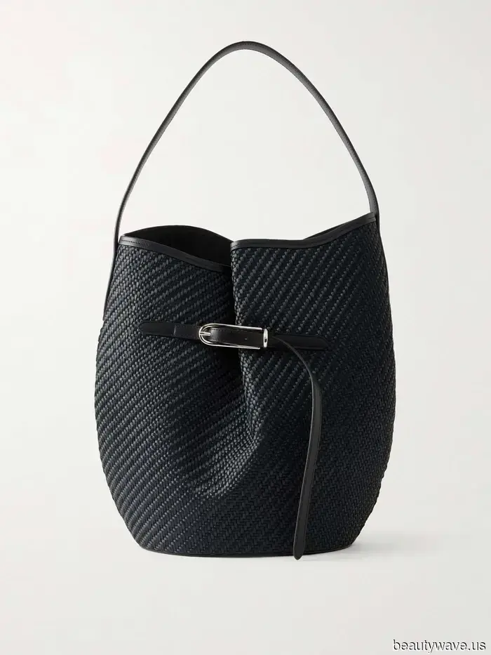 Neither Leather nor Suede—This Is the Sophisticated Bag Trend Stylish Women Revisit Each Summer