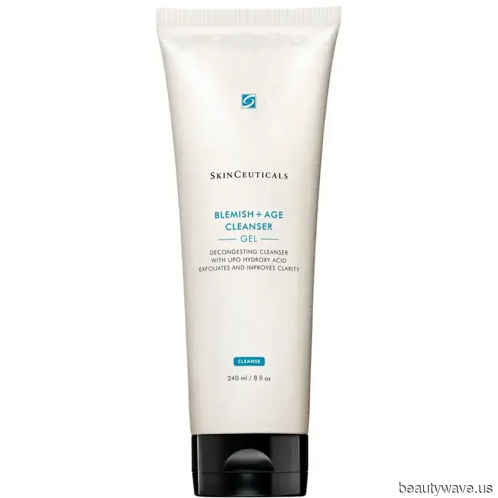 Numerous experts have validated this: This is the proper sequence for applying your skincare products.