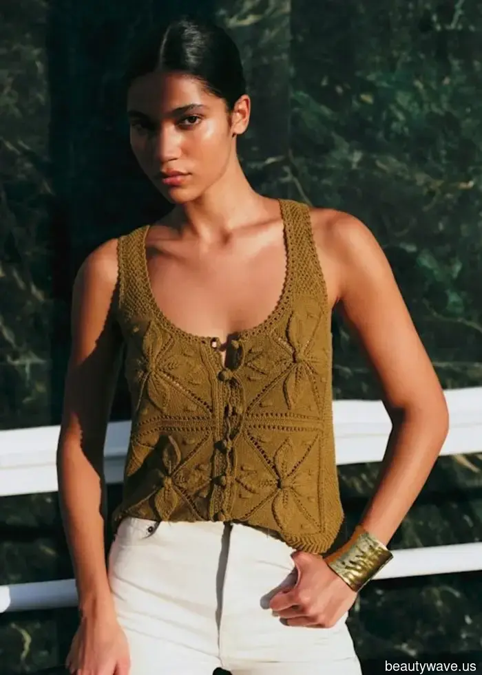 5 Stylish Jeans and Top Pairings Everyone Will Sport This Summer