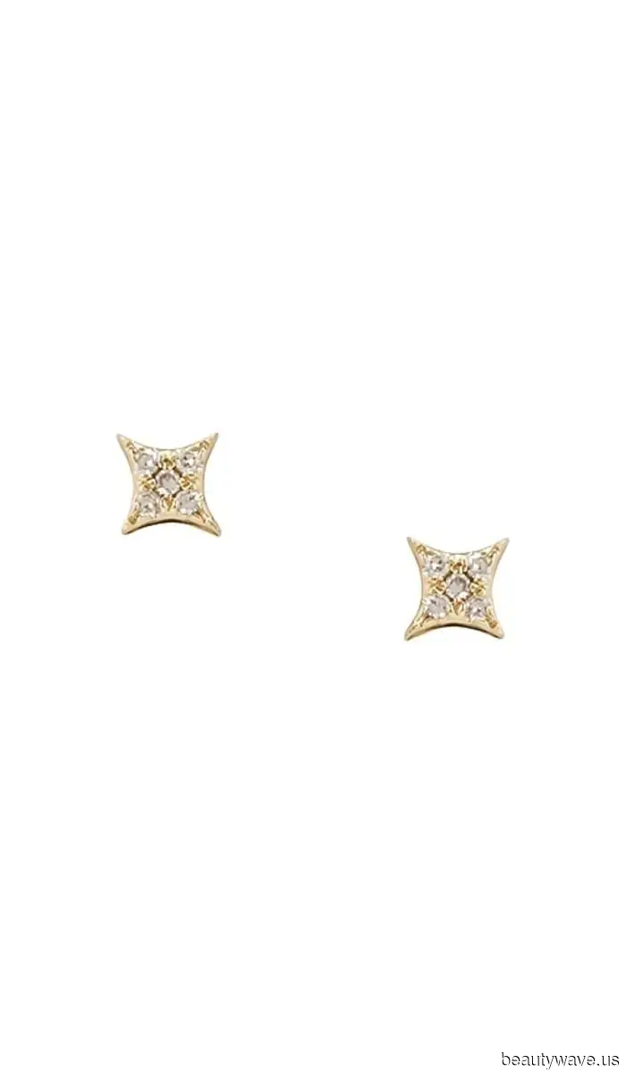 Alle meine Freunde mit coolem Stil machen diesen Ohrpiercing-Trend, der niemals veraltet sein wird.