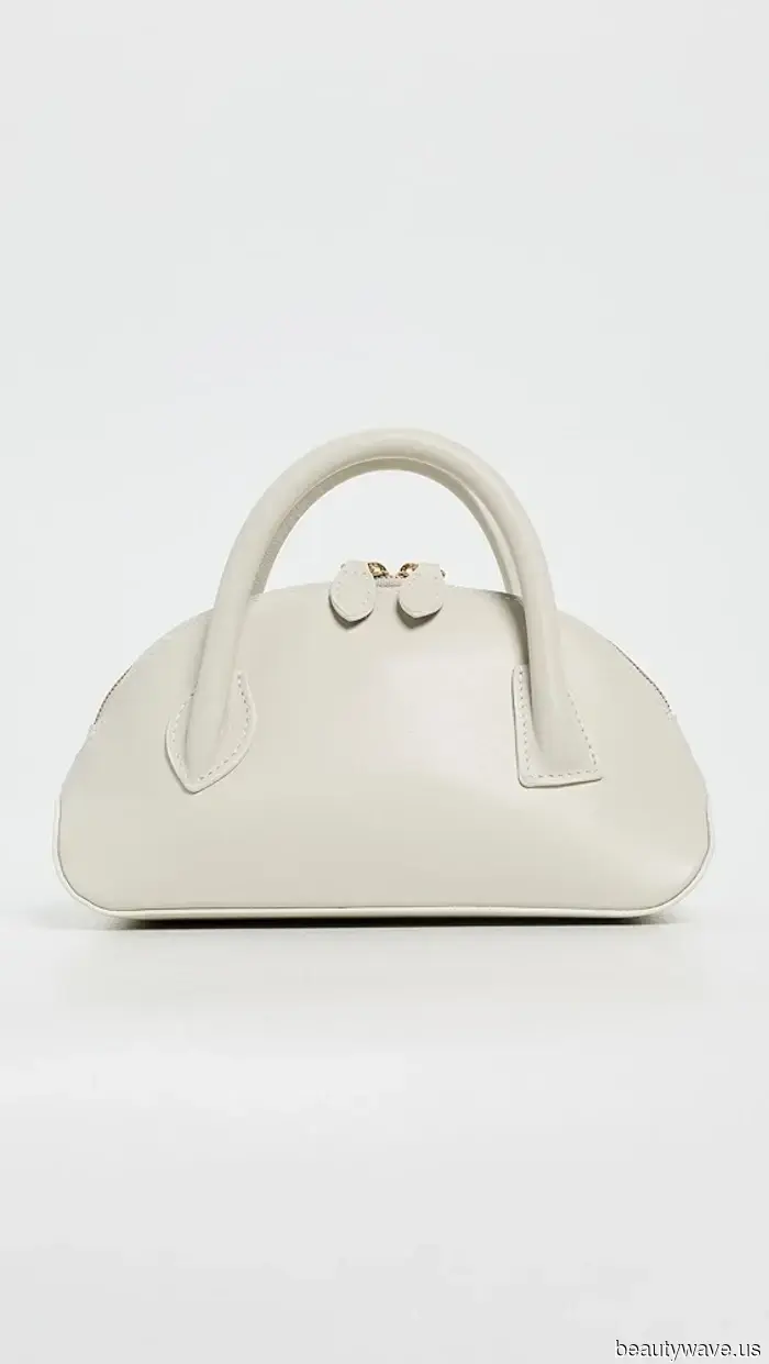 Salva Questo&mdash;10 Outfit di Celebrità della Gen Z che Urlano Stile