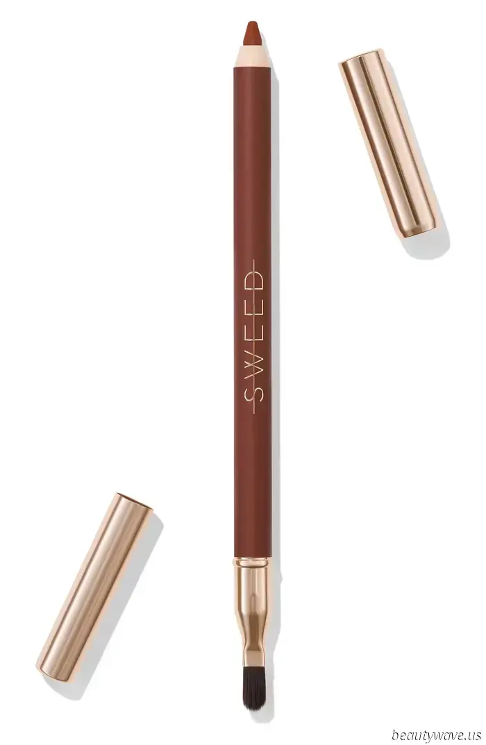 Jasmine Tookes Shared Her Lip Combo on Instagram—This Scandi-Girl Lip Liner is Essential.