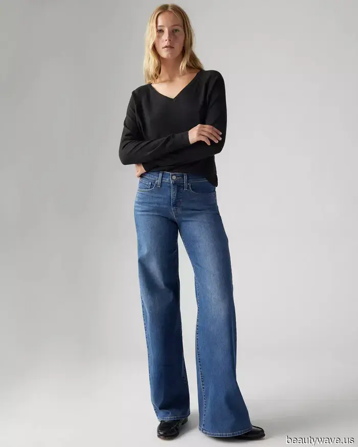 Apologies to the Black Pieces in My Closet—I'm Really Into This Stylish, Classic Color for Fall