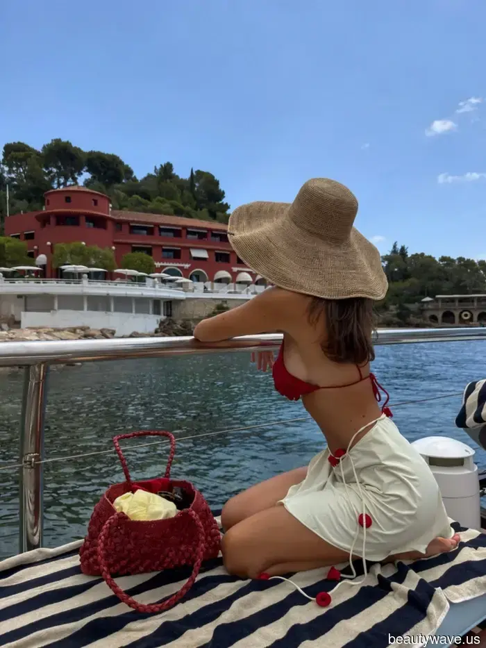 This year, I'm all about maximizing my summer in Europe—6 holiday outfits I won't leave home without.