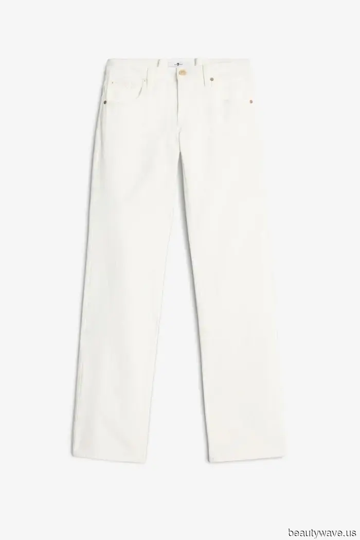 I Can Tell You’re Fashionable If You Match Your White Jeans With Any of These 6 Shoe Colors