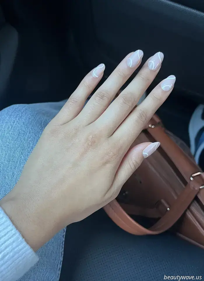 Dejé el look de uñas neutrales por estos press-ón de salón que cuestan 16 dólares; ahora nunca volveré atrás