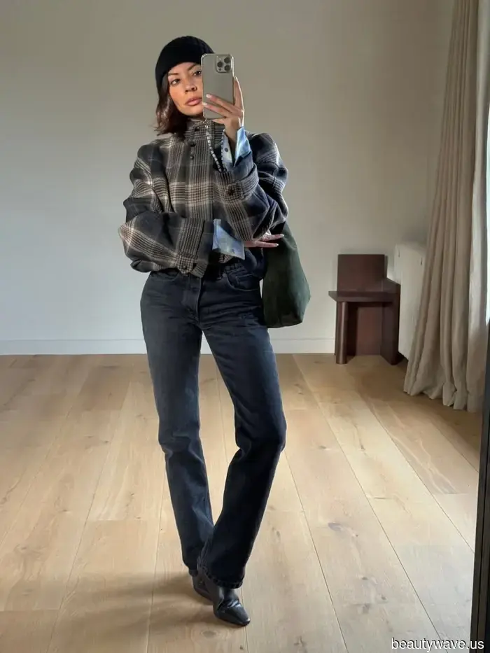 I’ve worked as a stylist for 12 years—here are 5 wardrobe tricks that fashion insiders will endorse in 2026.