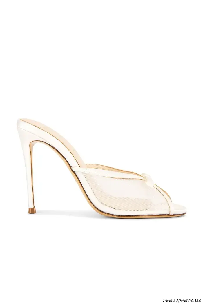 Prinzessinnen-Schuhe sind der schönste Schuhtrend dieses Sommers&mdash;so stylt man sie.